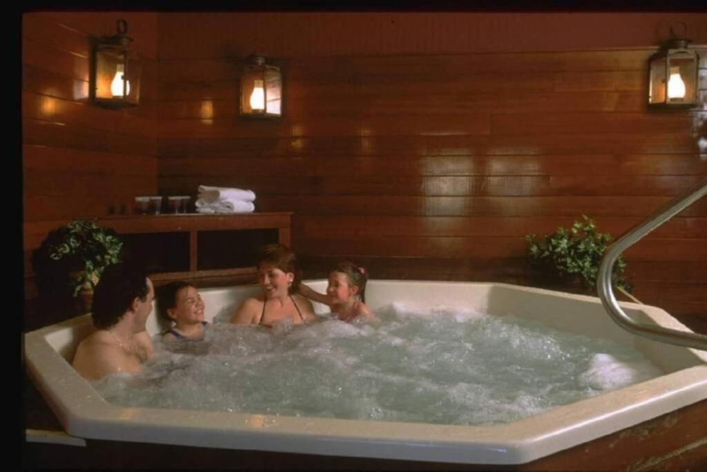 Spacious 3Br 3Ba Sleeps 8 Ski On Off Jiminy Mountain Resort Ганкок Екстер'єр фото